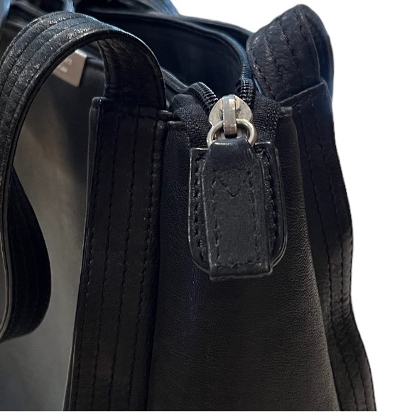 Purse By Peter Kent - Picture 14 of 17